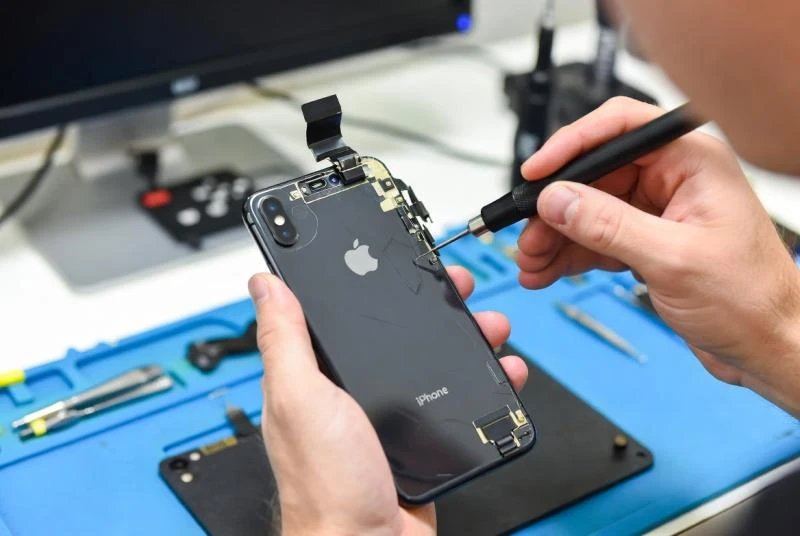 Замена экрана на Apple iPhone: что нужно знать