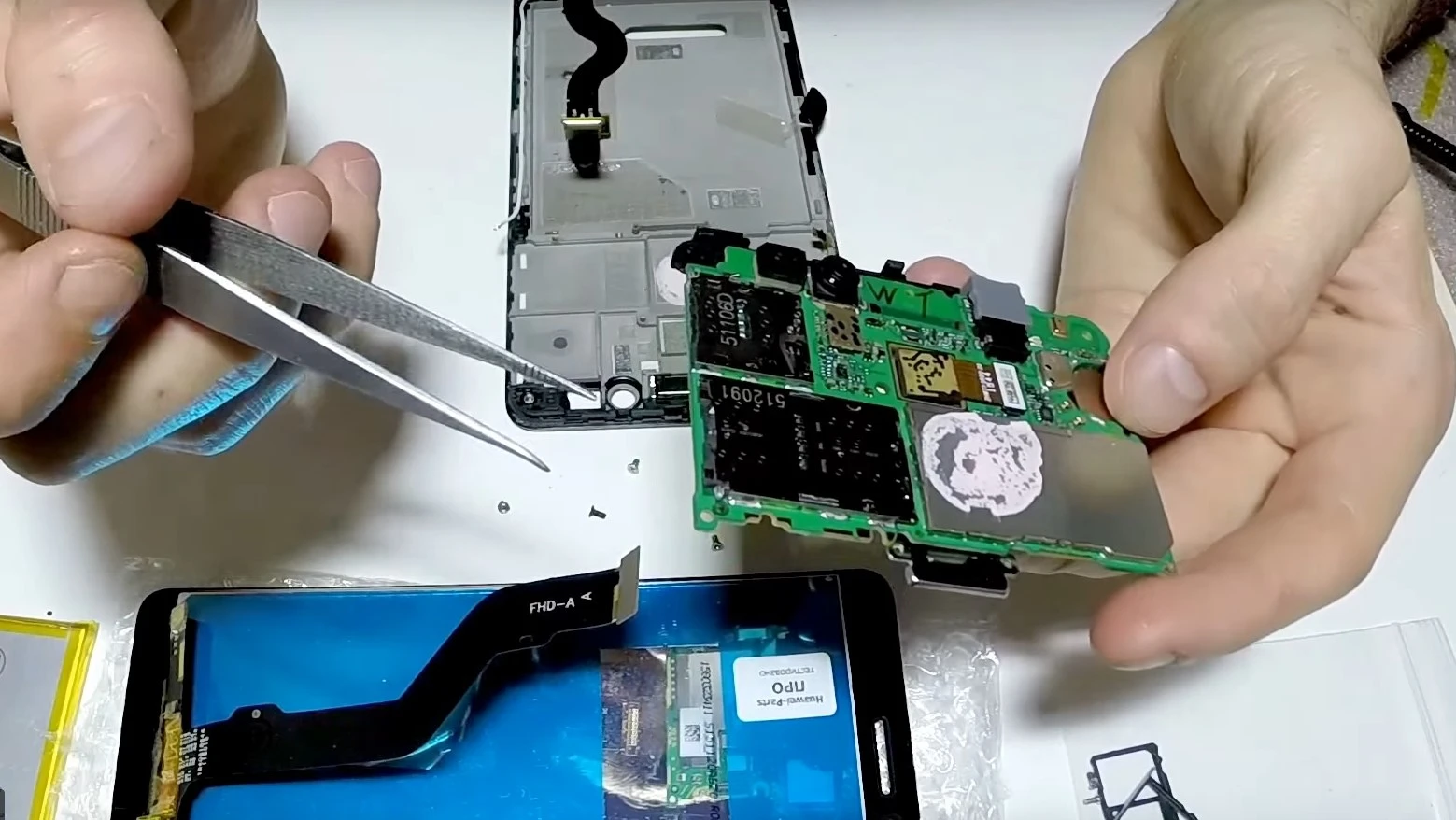 huawei.jpg