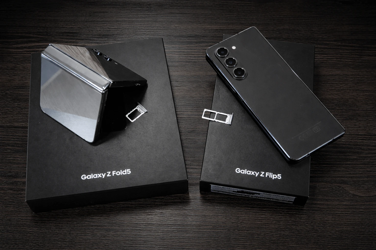 Полосы на сгибе Fold и Flip в 2026 году: приговор или исправная поломка 1