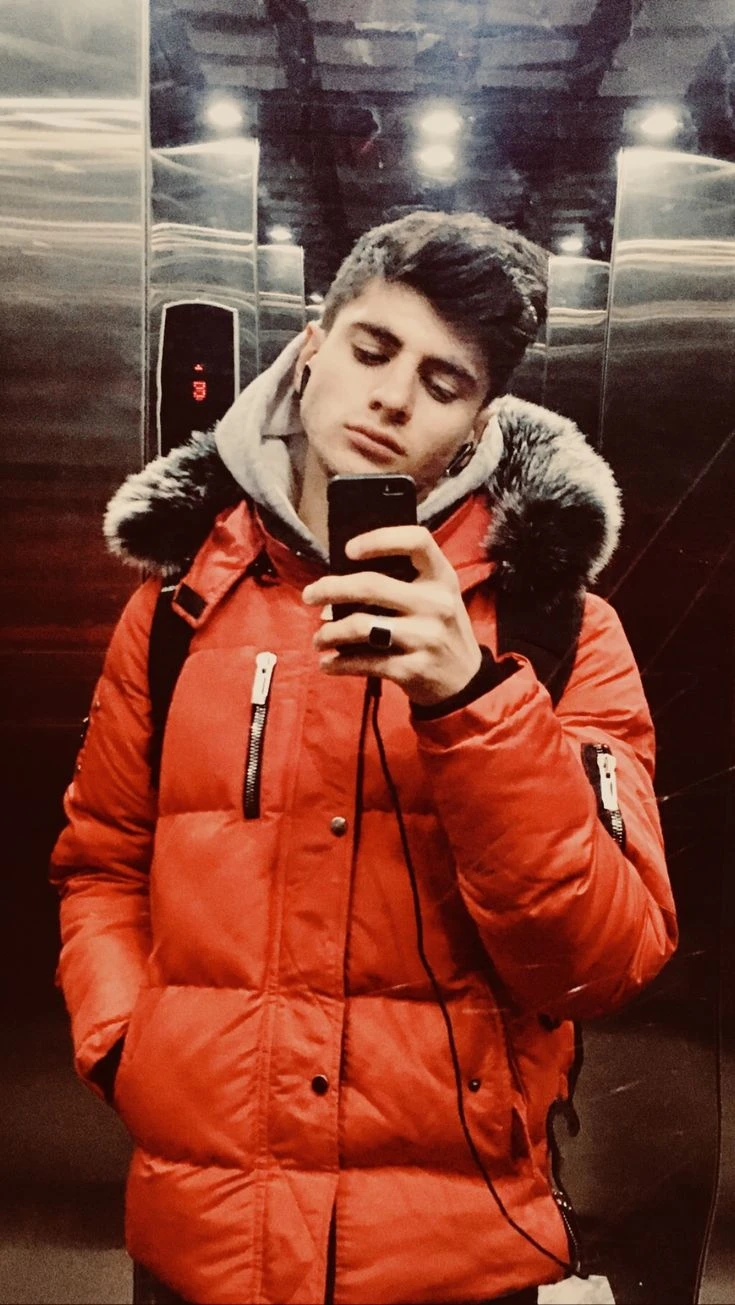 Илья