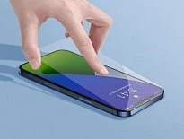 Как наклеить защитное стекло на телефон